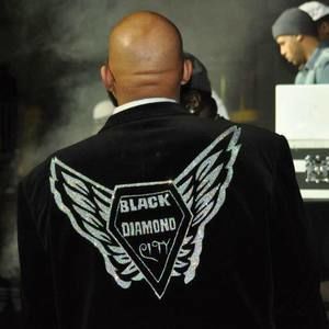 Meet your Posher, Earmon